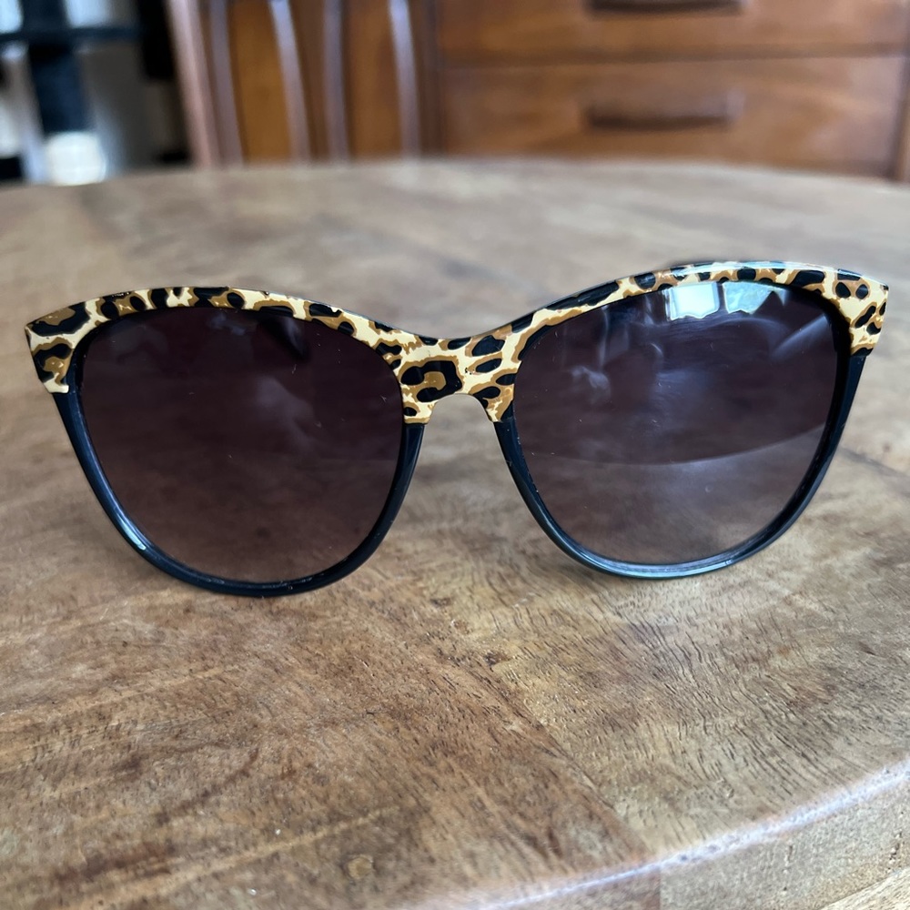 Leopard Sunglasses ||